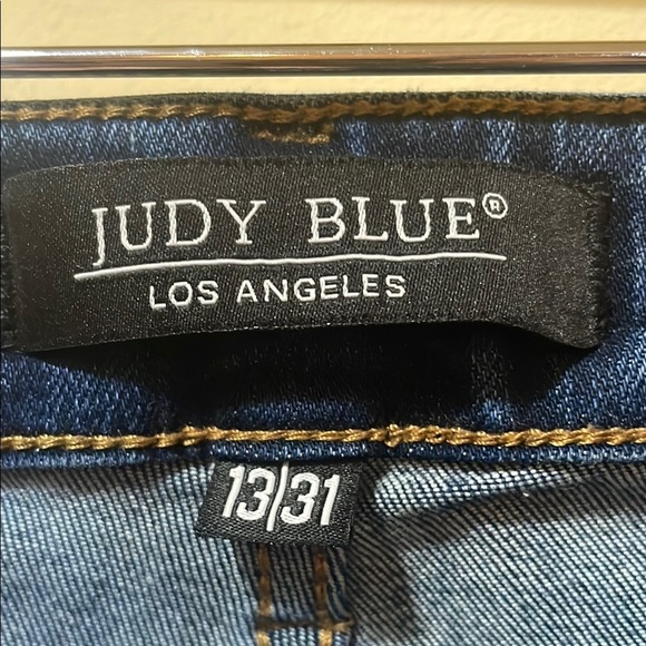 Women's Judy Blue Button Fly Skinny Fit Jeans - Picture 2 of 5